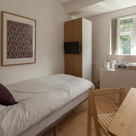 Tooting Rooms & Studio By Dc London Rooms Londres Exterior foto