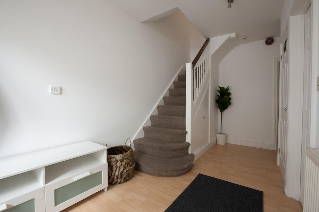 Tooting Rooms & Studio By Dc London Rooms Londres Exterior foto
