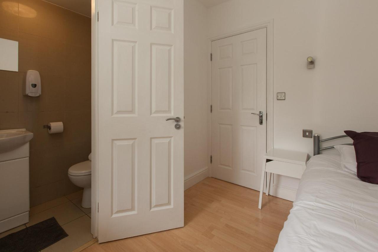 Tooting Rooms & Studio By Dc London Rooms Londres Exterior foto